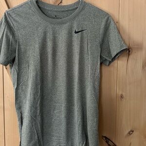 Nike dri fit t shirt
